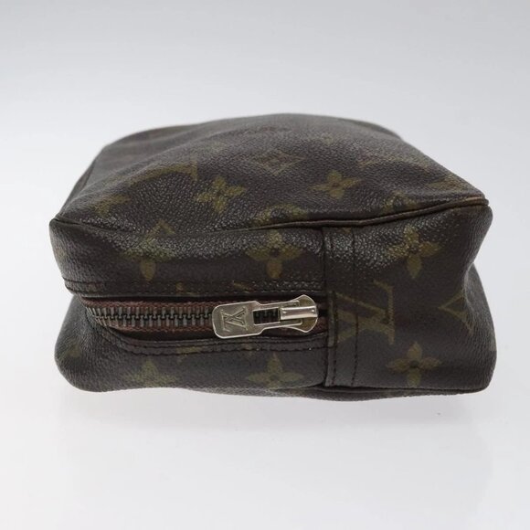 LOUIS VUITTON Monogram Trousse Toilette 23 Clutch Bag - Picture 5 of 16